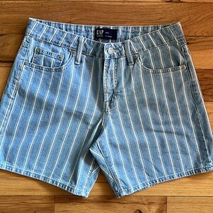 🌺GAP 100% Cotton 5” Striped Denim Shorts